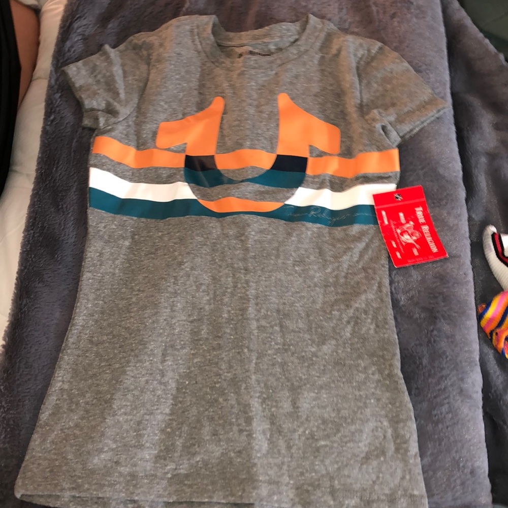 true religion tee shirt